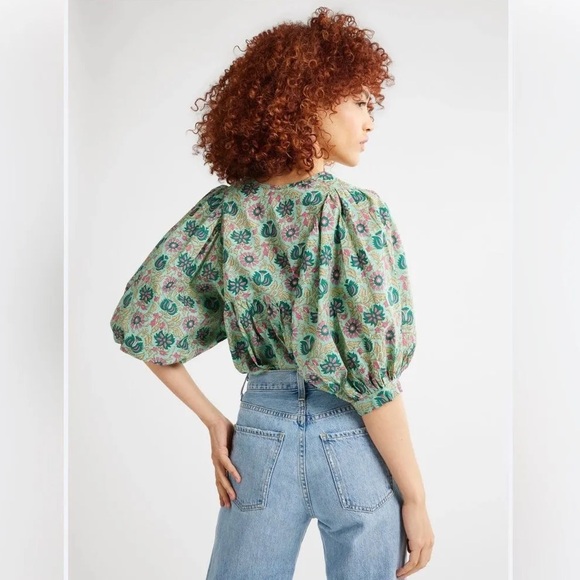MILLE Thalia Top in Caribbean Floral. Size XS
#38 - Picture 9 of 10